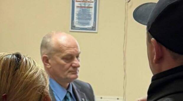 Голова ВЛК “заробив” 250 тисяч доларів: скандал з довідками вибухнув на всю країну