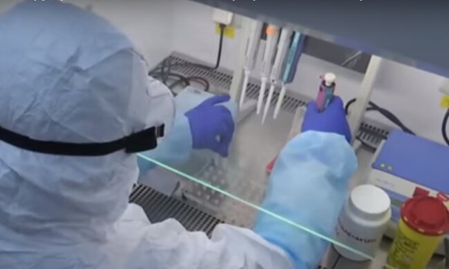 Украинцы смогут бесплатно делать тесты на коронавирус. Фото: скриншот YouTube