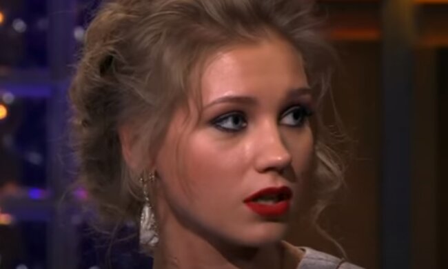 Кристина Асмус. Фото: скриншот YouTube