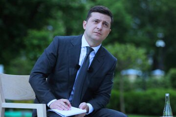 Владимир Зеленский во время пресс-конференции. Фото: РБК-Украина