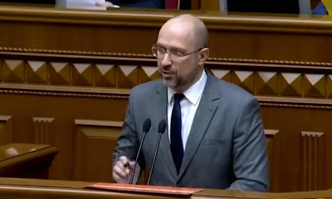 Шмыгаль может уйти в отставку: названы сроки. Фото: скриншот YouTube