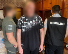 Поліція продовжує спецоперацію з упіймання ухилістів - забирають десятками з квартир та машин