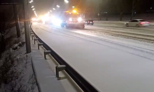 Киев, непогода, снегопад. Фото: сайт КМДА