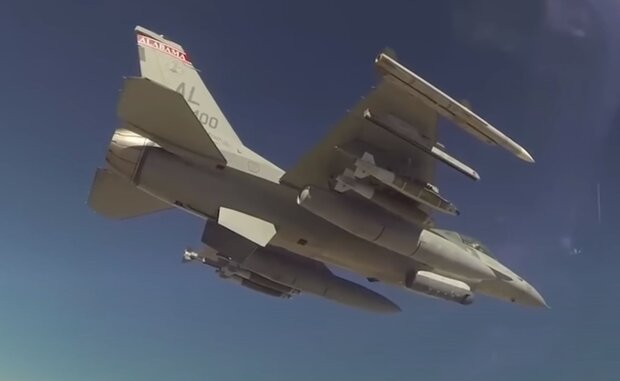 Винищувач F-16. Фото: скріншот YouTube-відео
