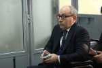 Хотели "убрать" Кернеса? Автомобиль на скорости врезался в главный вход горсовета