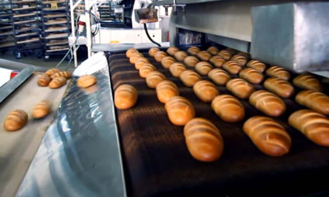 Виробництво хліба, фото: youtube.com