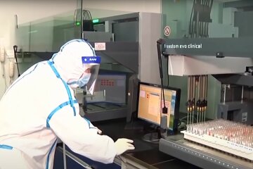 Вакцина от коронавируса. Фото: скриншот Youtube