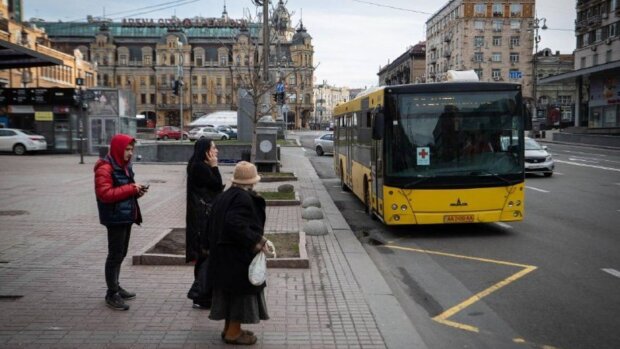 Громадський транспорт Києва: дотації та військова допомога