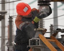 Свет не ждите: Укрэнерго дало команду на жесткие графики отключения электроэнергии на четверг 13 ноября