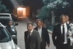 Владимир Зеленский приехал в родителям. Фото: скриншот Youtube