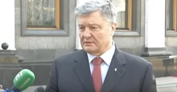 "Это не что иное, как предательство": Порошенко не выдержал и накинулся на Зеленского из-за выборов
