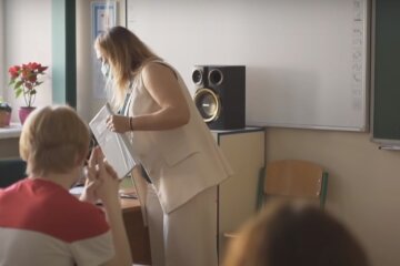 Школы в период карантина. Фото: YouTube, скрин