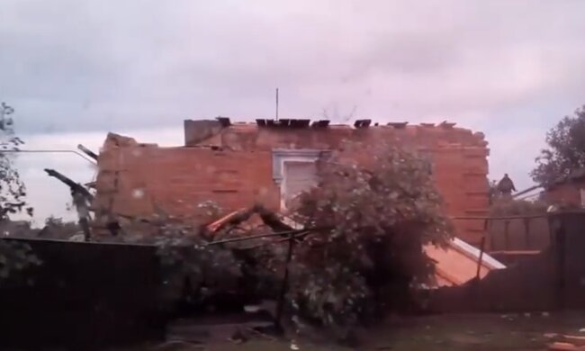 Последствия непогоды в Украине. Фото: скриншот YouTube-видео