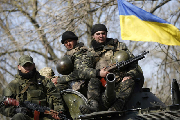Добровольцы будут иметь статус участника боевых действий, фото: news-ukraine