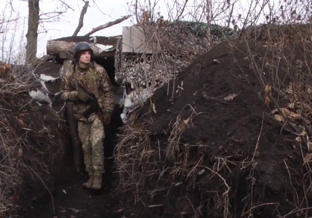 ВСУ атаковали снайперы - Украина снова несет потери, фото: скриншот с YouTube