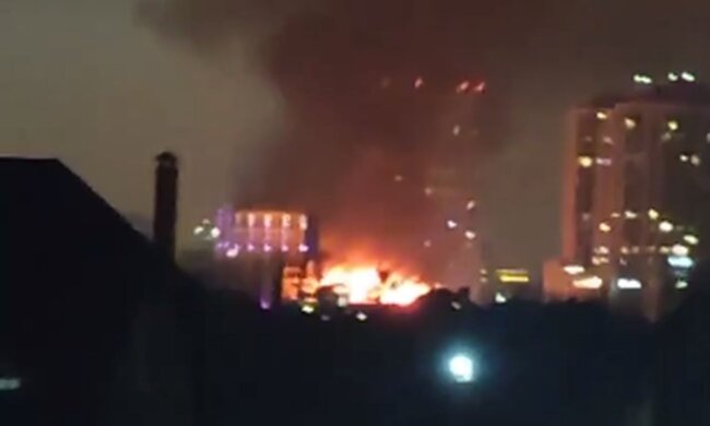 Пожежа. Фото: скріншот Telegram-відео