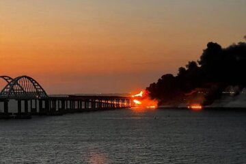 Крымский мост устал. Фото: Telegram