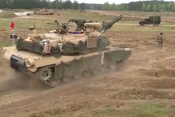Военные учения. Фото: скриншот YouTube-видео