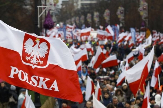 Поляки вышли в знак протеста на улицы