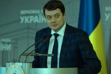 Дмитрий Разумков. Фото: скриншот YouTube