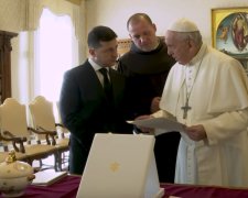 Владимир Зеленский и Папа Римский Франциск, фото: скриншот с youtube