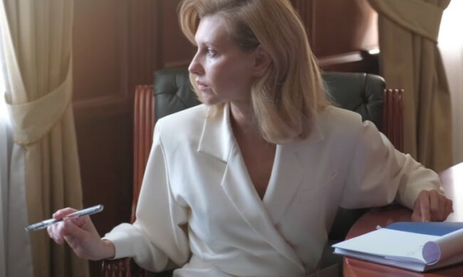 Елена Зеленская. Фото: Vogue UA, скрин