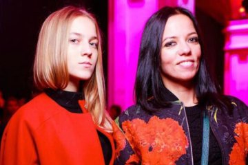 Зачем она себе это кольцо вставила? А главное, почему сюда: дочь Потапа удивила