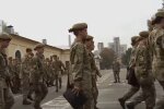 Дівчата в армії. Фото: скріншот YouTube-відео