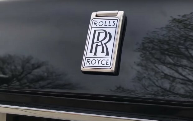 Rolls-Royce. Фото: скриншот YouTube-видео