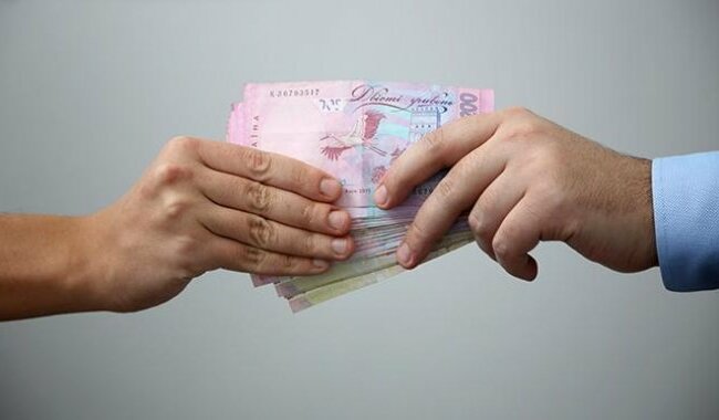 Директор лесхоза вздумал "предложить" детективу НАБУ взятку: в итоге арест и залог в 5 миллионов