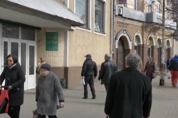 Украинцам повысят пенсионный возраст и необходимый стаж. Фото: youtube