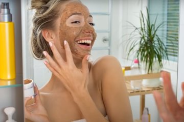 Средство, что убирает морщины. Фото: скриншот YouTube