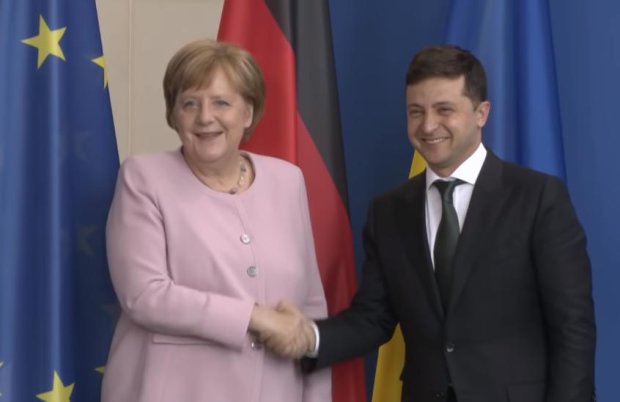 Меркель и Зеленский. Фото: скрин "Телеканал 360"