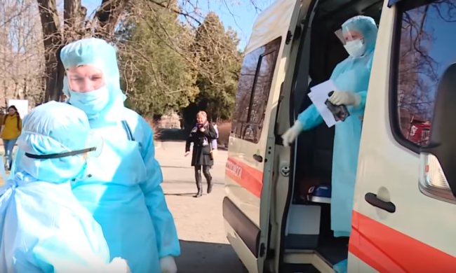 Лечение коронавируса стоит очень дорого. Фото: youtube