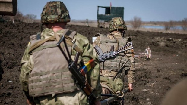 Перемирие не удалось: Сепаратисты все-таки нарушили запрет на обстрелы на Донбассе