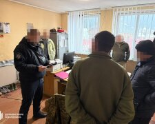 ДБР затримало нелюда з ТЦК, який бив та знущався над мобілізованими. Фото: ДБР