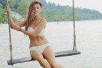 Регина Тодоренко удивила поклонников фоткой в купальнике. "Горошинки" подвели