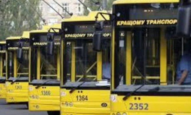 Громадський транспорт Києва — автобуси та тролейбуси на вулицях столиці