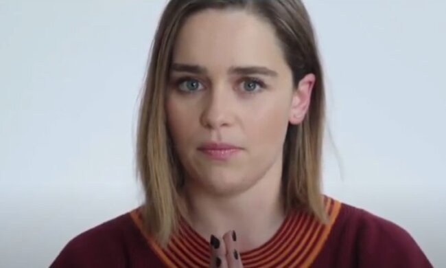 Звезда "Игры престолов" Эмилия Кларк надела купальник и ослепила красотой, ну и фигурка, слюньки подберите