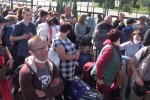 Заробитчане. Фото: скриншот YouTube
