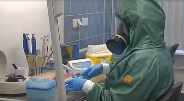 Украинцы смогут сами проверять себя на коронавирус, фото: скриншот YouTube