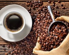 Если человек пьет больше четырех чашек кофе в день, то у него будут проблемы со здоровьем