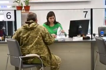 Военнослужащий. Фото: скриншот YouTube-видео