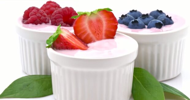 Йогурт. Фото: YouTube