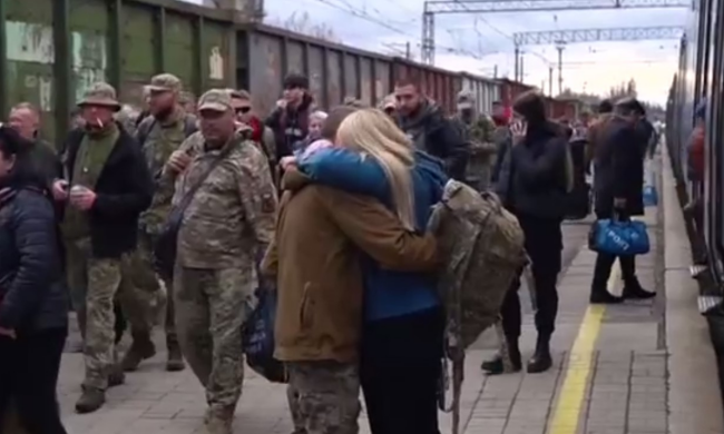 Готуємось до демобілізації: кого звільнять першими із ЗСУ, які будуть виплати і куди на роботу спрямують