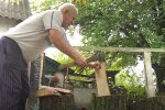 Рубання дров. Фото: скріншот YouTube-відео