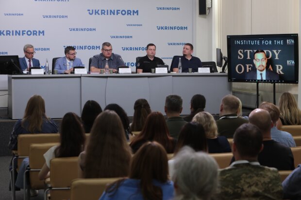 Дискуссия "Вторая мировая война: архитектура памяти и международной безопасности": историческая память как фактор современной безопасности"