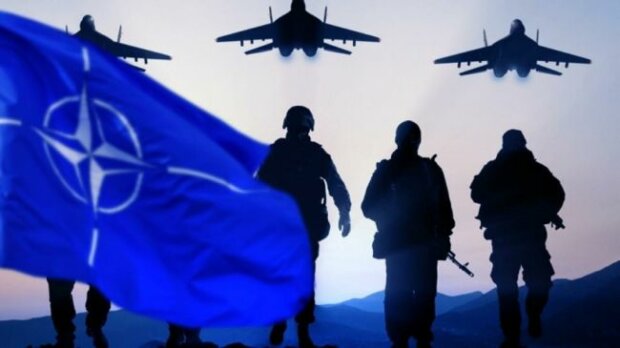 Война с Россией не помеха: НАТО cможет принять Украину – в США нашли лазейку