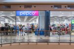 Логотип Pepco на тлі магазину