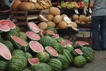 Арбуз. Фото: скриншот YouTube-видео
